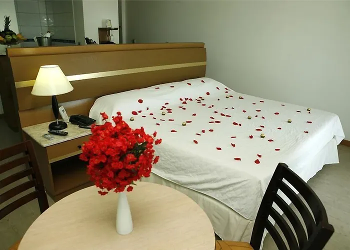 Hotel Brisa Tropical De Macae